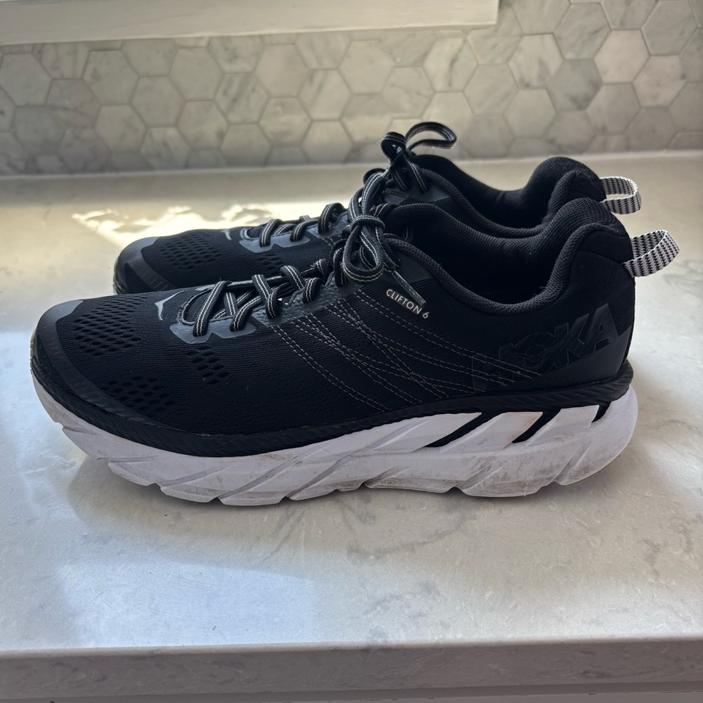 Hoka One One Clifton 6 Black White
